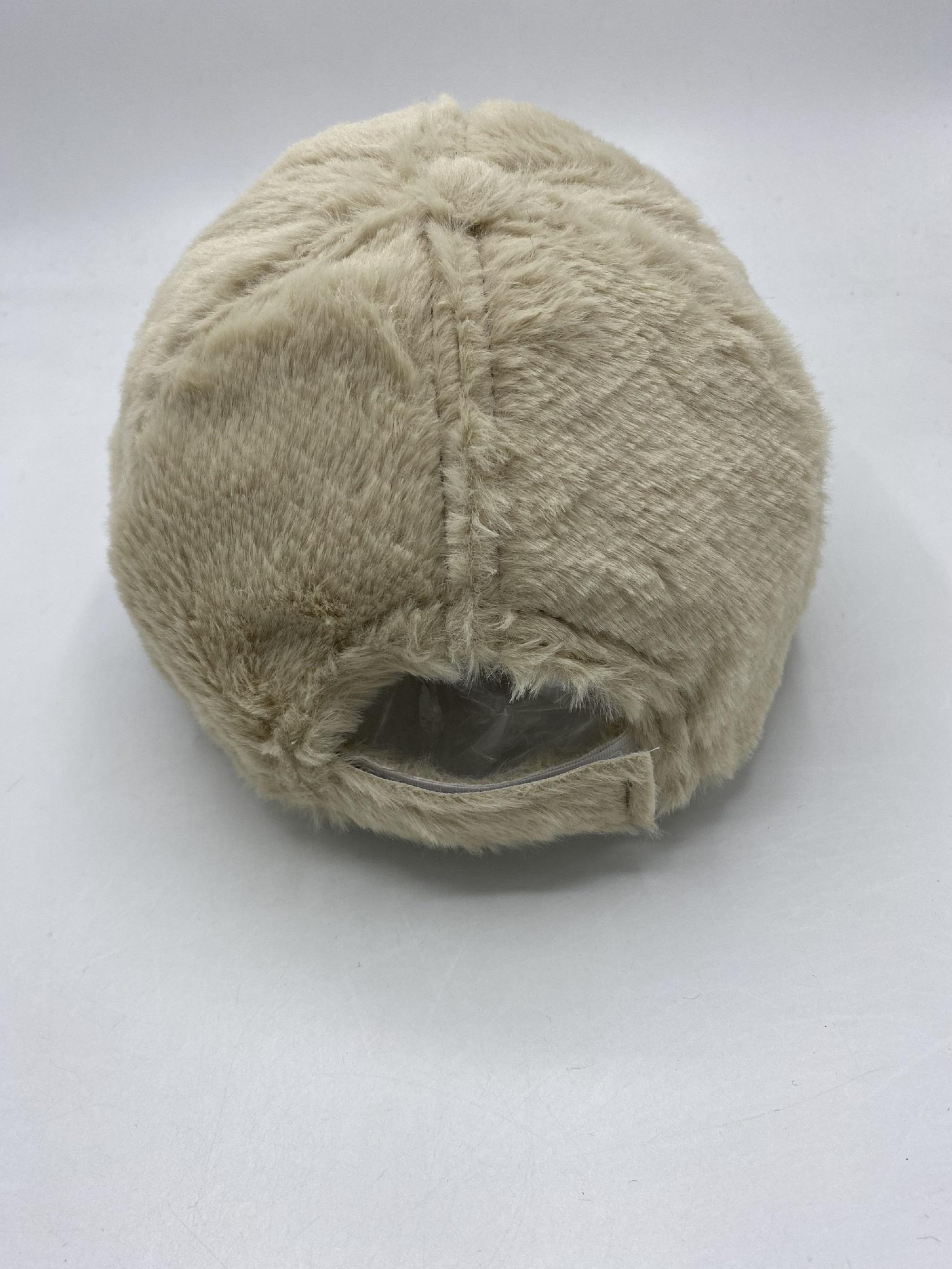 GONCA%20ŞAPKA%20LÜKS%20PELUŞ%20BASEBALL%20ŞAPKA